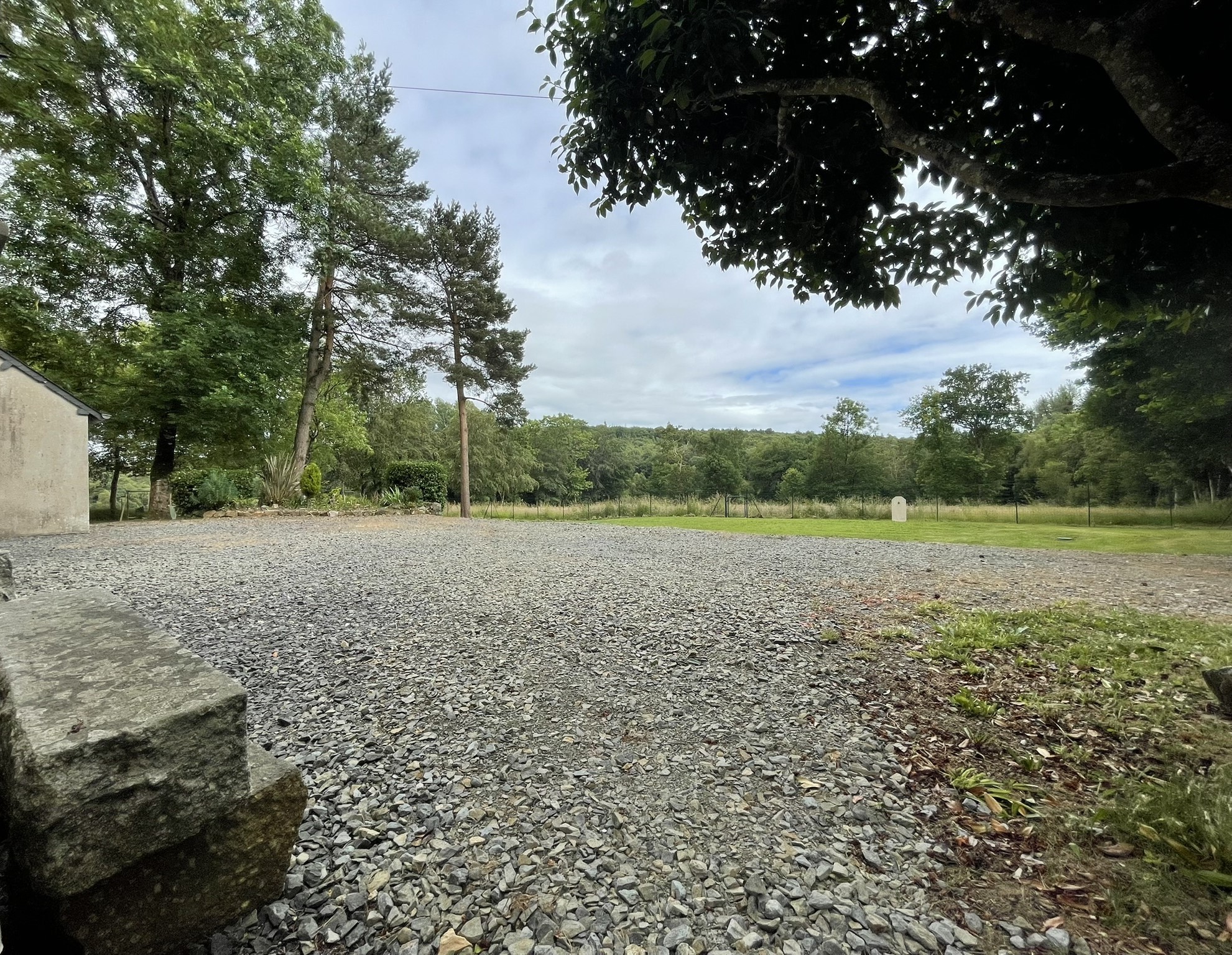 Front of the house – car park – terrace