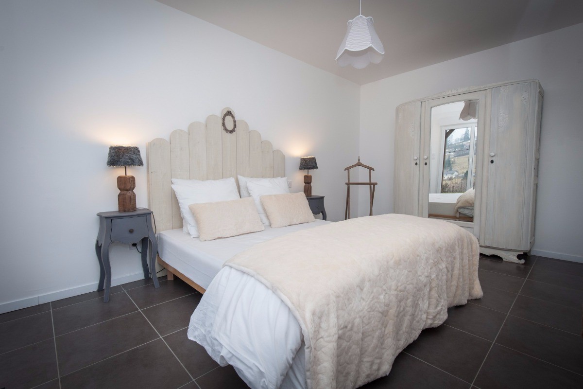Chambre rez-de-chaussée - Chalet les Biches Isabella - Gérardmer Vosges