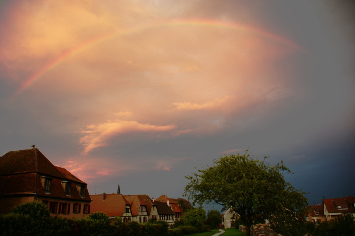 Rempart sud sous l'arc en ciel