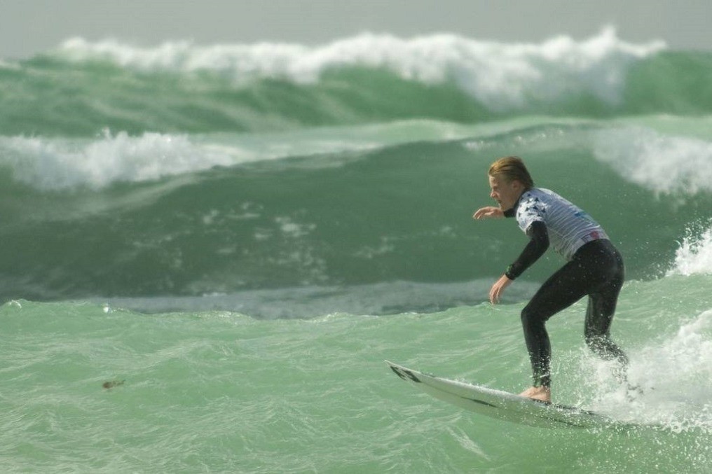 compétition de surf à la Torche