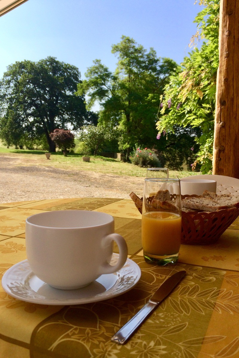 Petit déjeuner au soleil