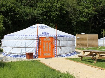Défi Planet, yourte mongole BASUTO pour 4 personnes, à Dienné, Vienne