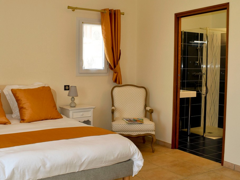 chambre arum et sa salle de bain