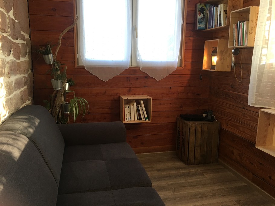 Gîte Ruine, esprit atypique, avec piscine et jacuzzi