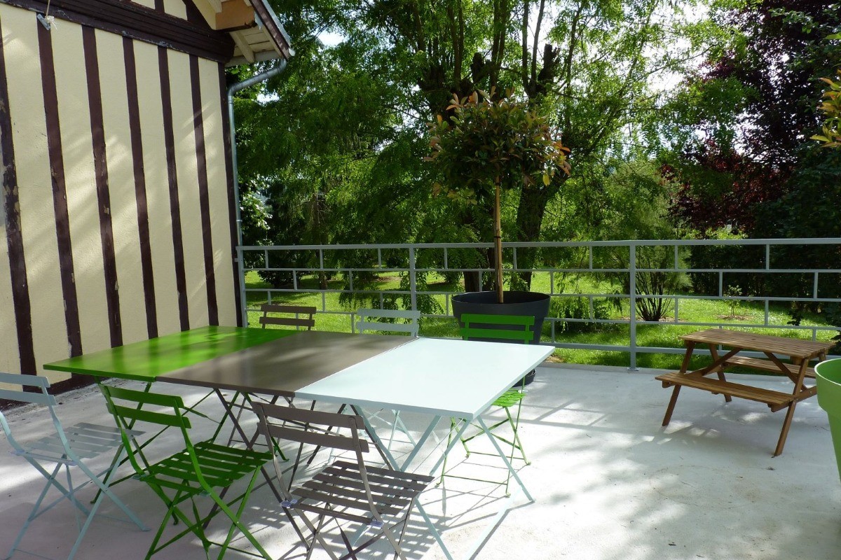 terrasse attenante a la maison