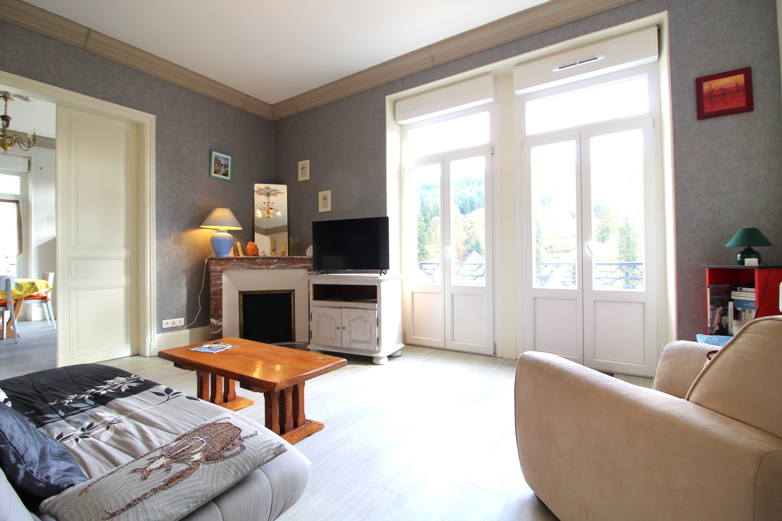 Salon/ séjour - Appartement Les Glycines Plombières-les-Bains