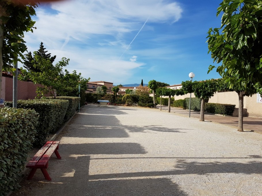 Terrain de jeux dans la résidence