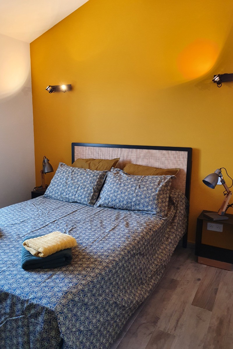 2ème chambre avec salle d'eau attenante