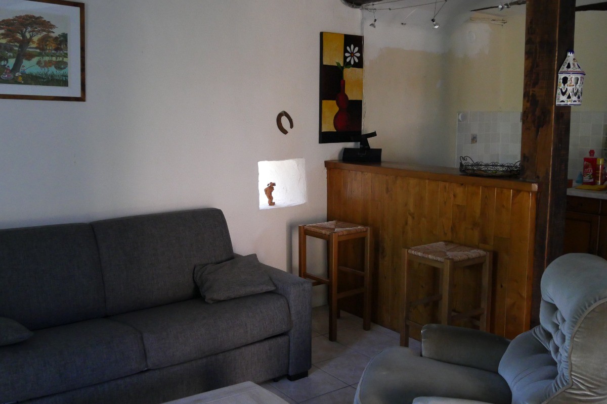RDC kichenette , bar