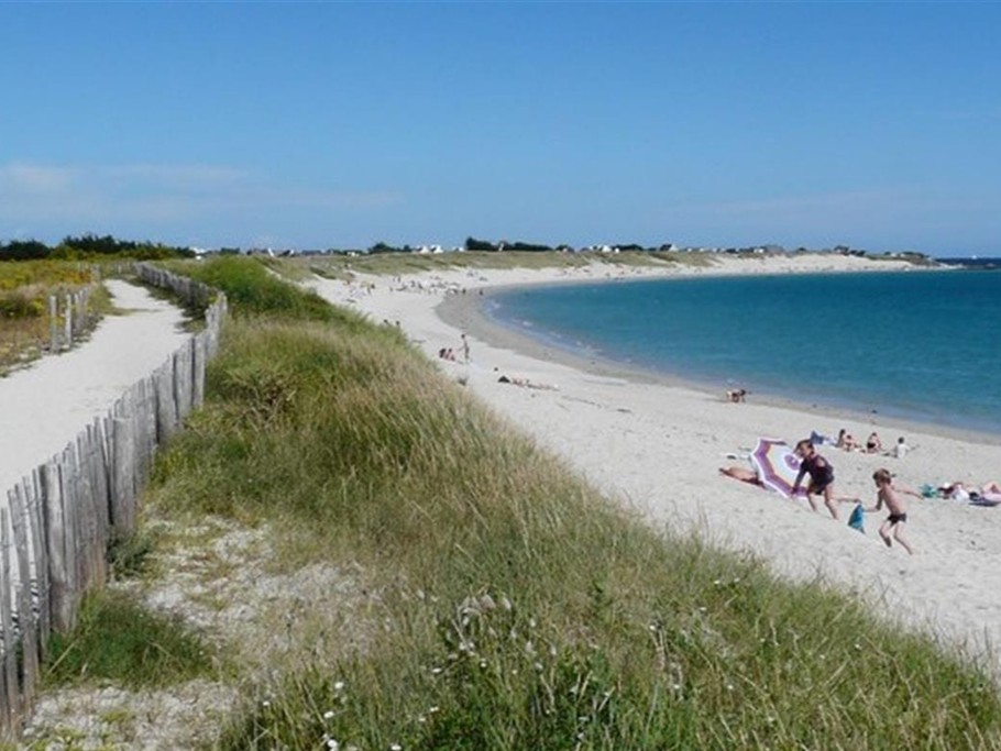 Plage des sables blancs à Lesconil