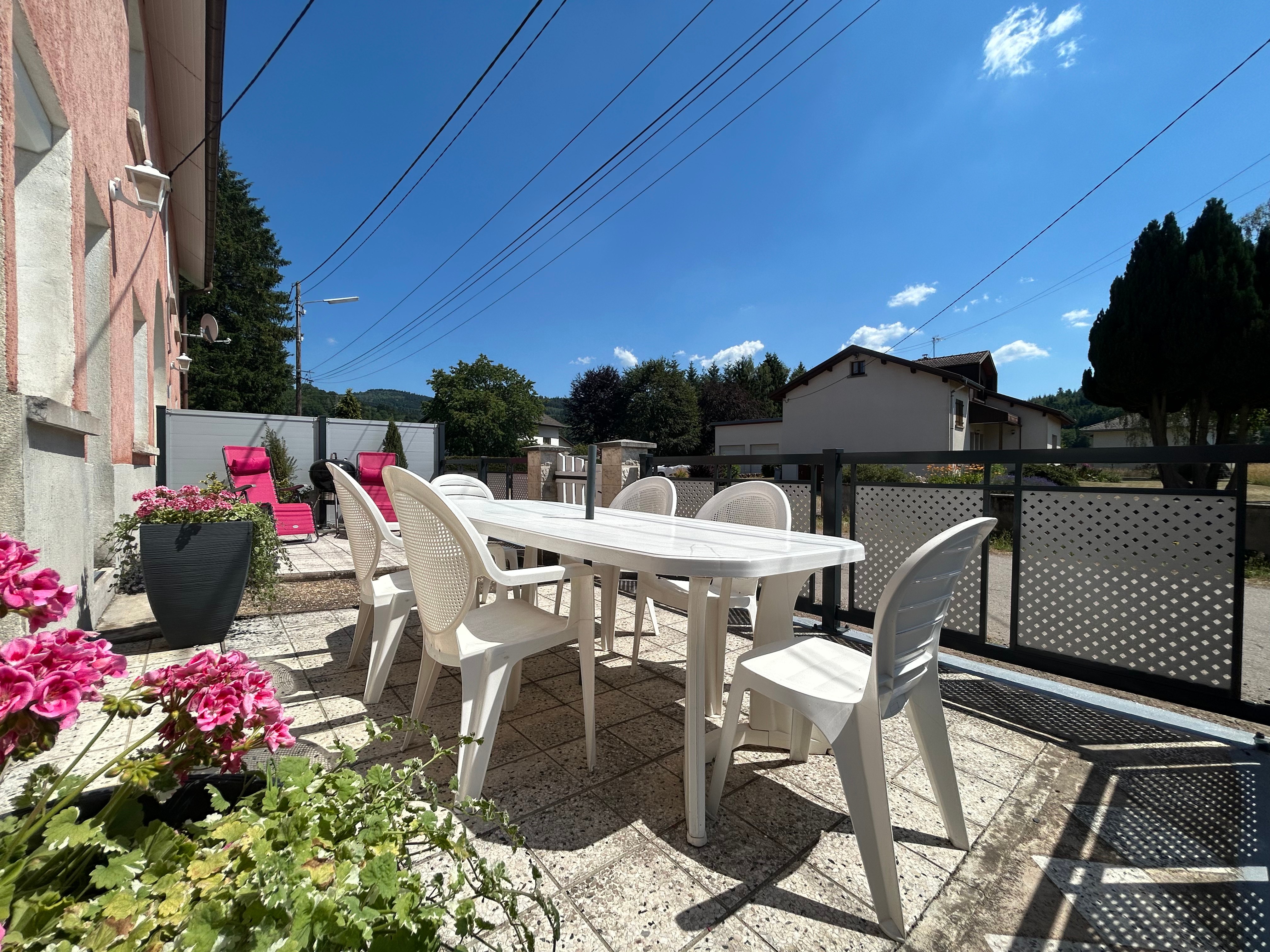 Terrasse - Gîte Bellegoutte, campagne et nature