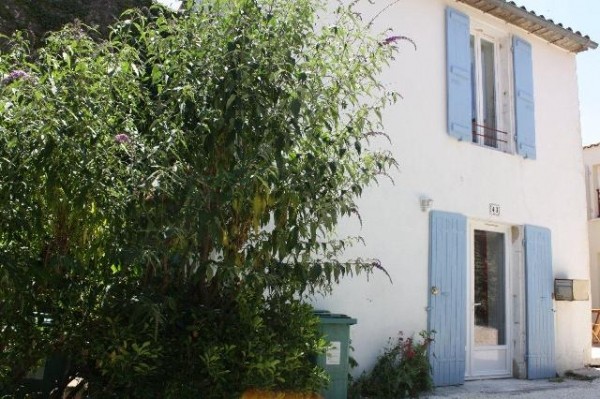 Maison Bleue pour 2 personnes, proche plages, Meschers sur Gironde près de Royan