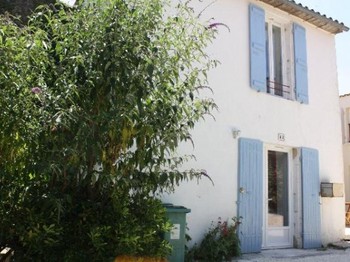 Maison Bleue pour 2 personnes, proche plages, Meschers sur Gironde près de Royan