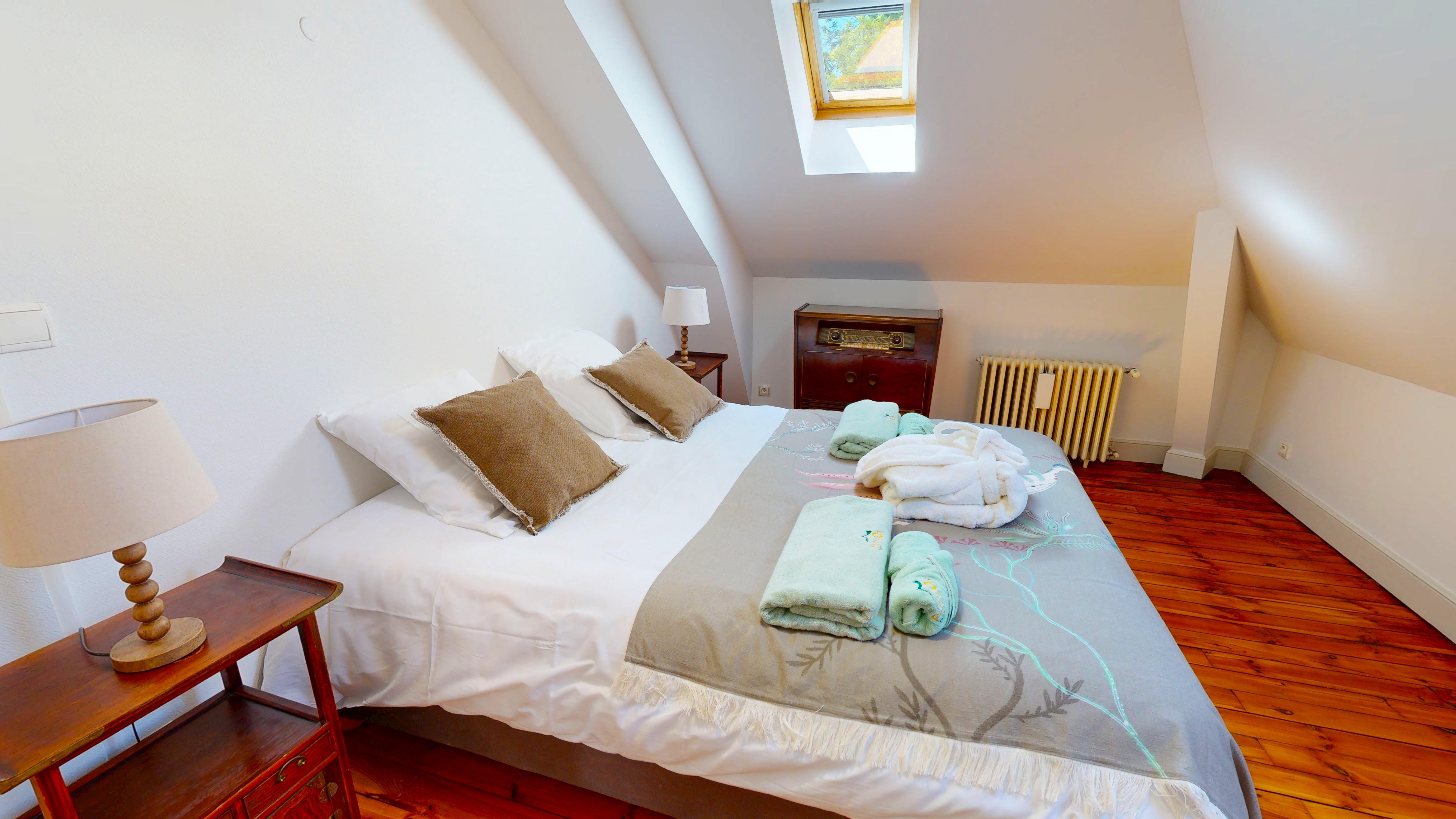 Room 5