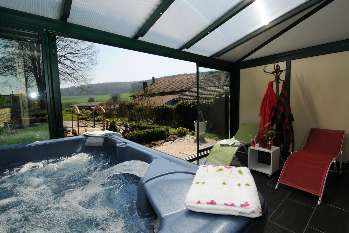Jacuzzi