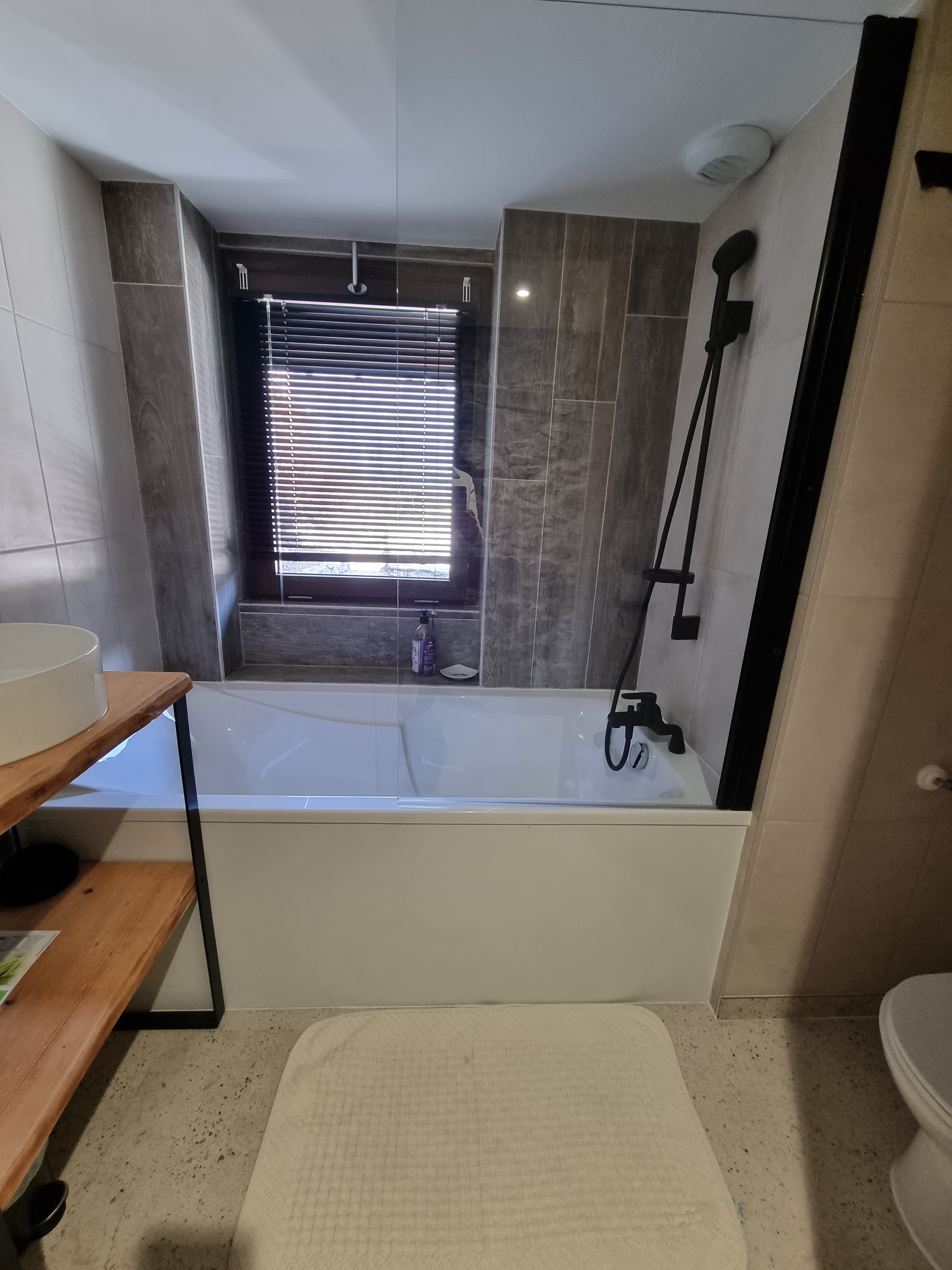 salle de bains étage