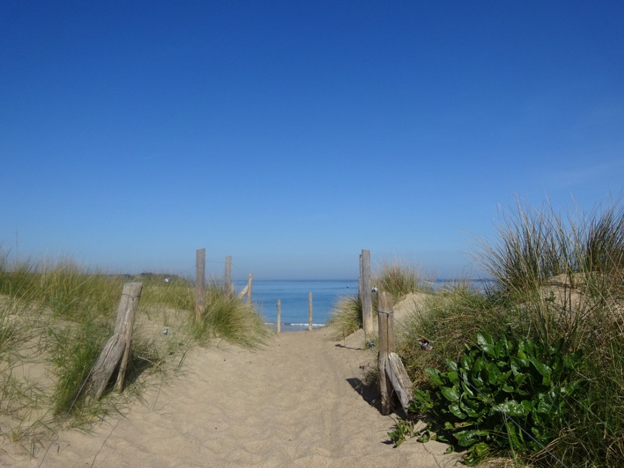 BEACH ACCESS