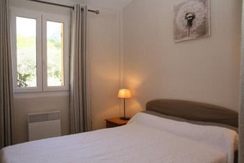 Chambre 1 lit en 140