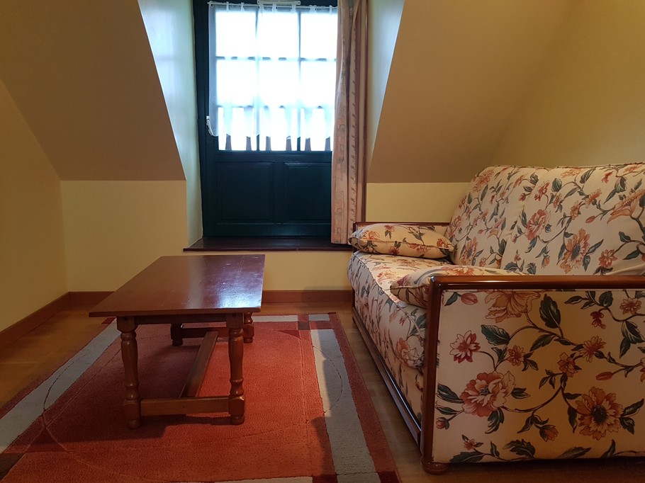 Mezzanine reading area