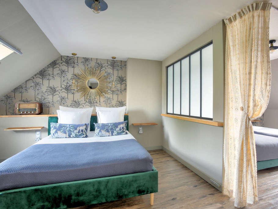 Chambre côté lit 160 (château)