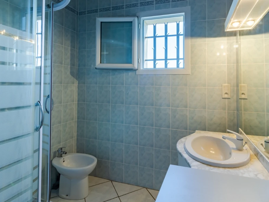 Salle de bain Gîte La Villa Périgourdine 24200 SARLAT DORDOGNE