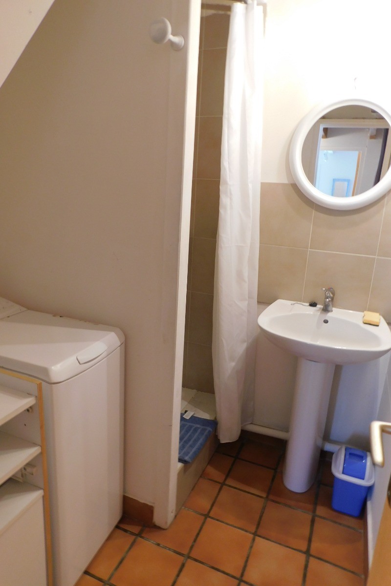 The shower room