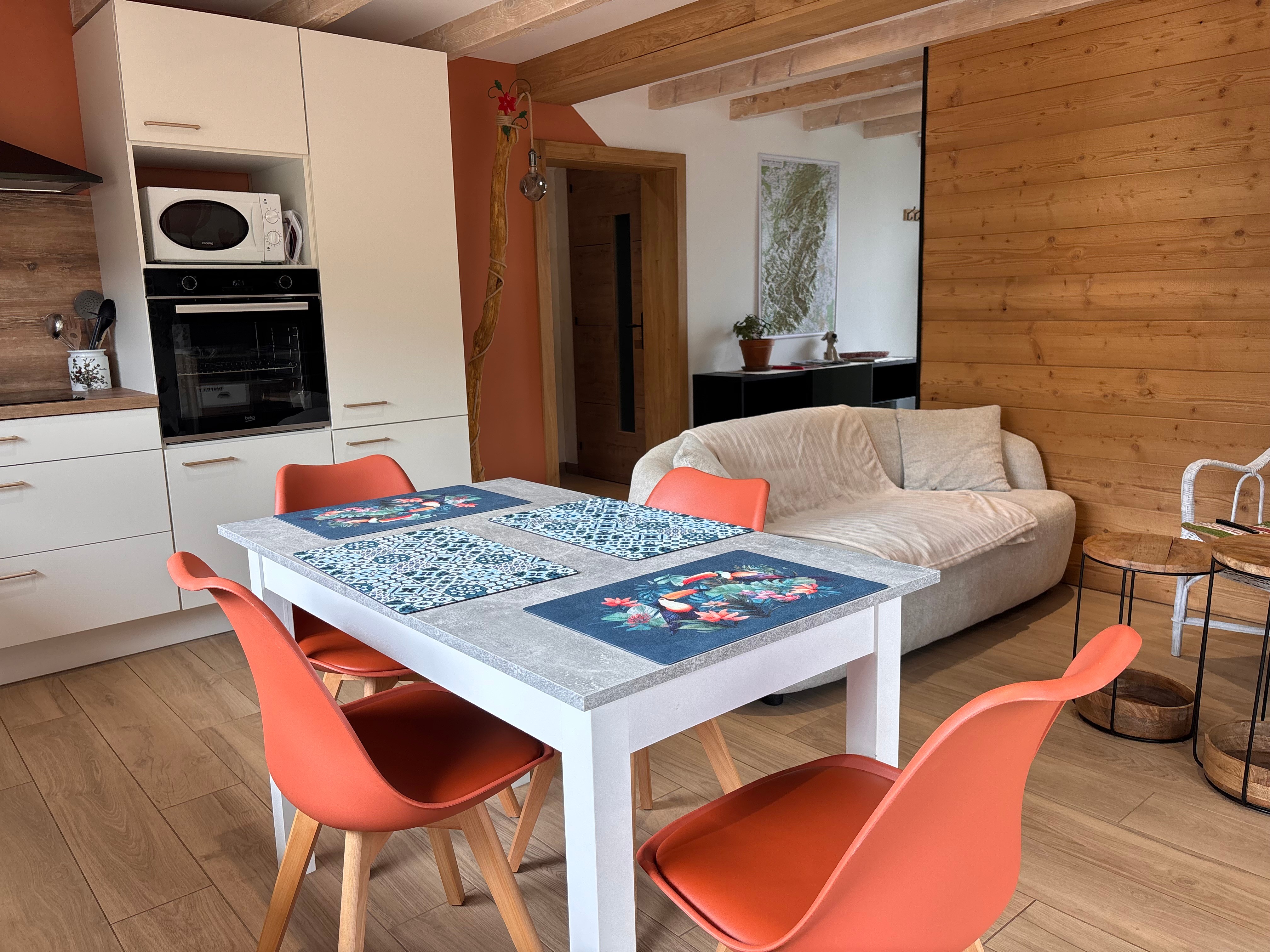 Salon / séjour - Gîte l'Ancre Jaune - Moyenmoutier