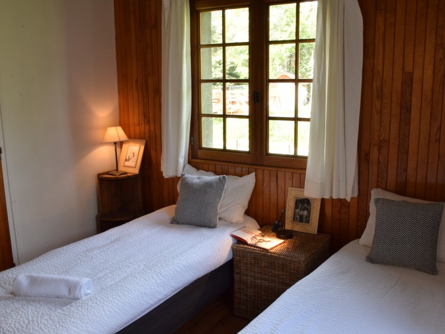 Chambre Gentiane au rez de chaussée