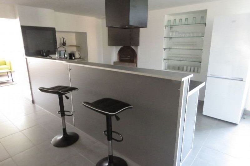 Espace bar cuisine - Gîte collectif La Ruche