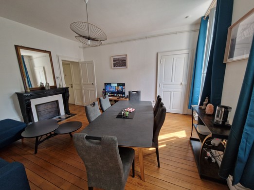 Pièce de vie lumineuse - Gite Comme chez vous