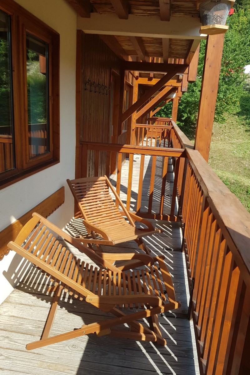 Balcon de l'appartement, plein sud, vue sur la montagne