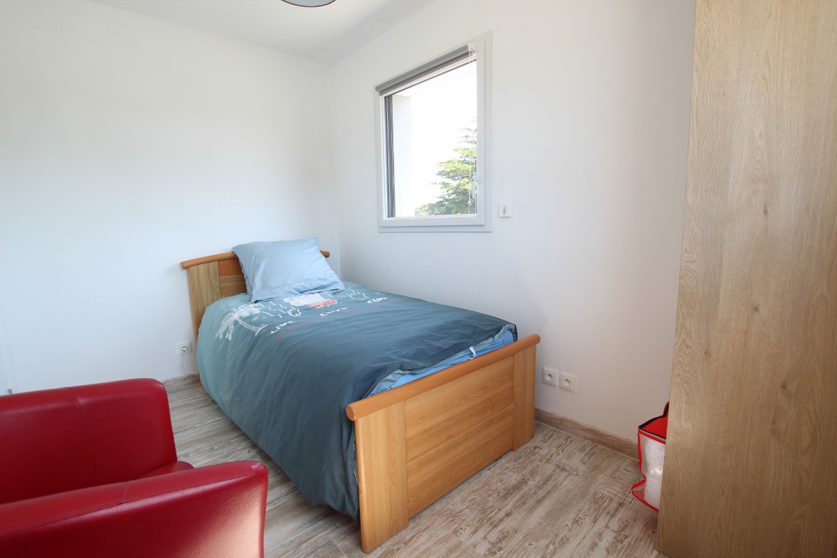 Bedroom 3 (7.5 m2)