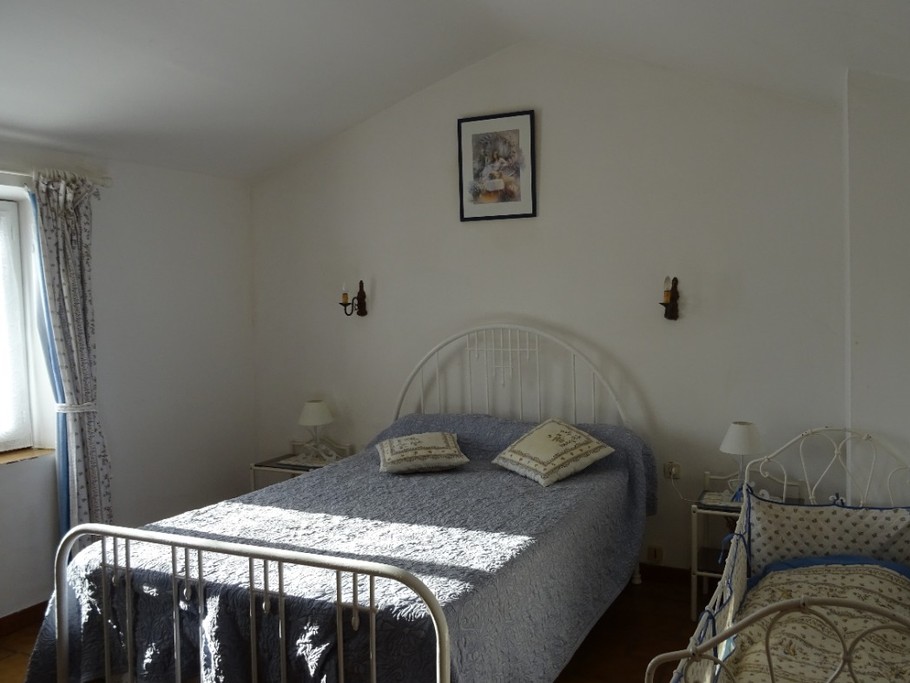 2ème chambre, Gîte Campagne Chasteuil (Var, Provence)