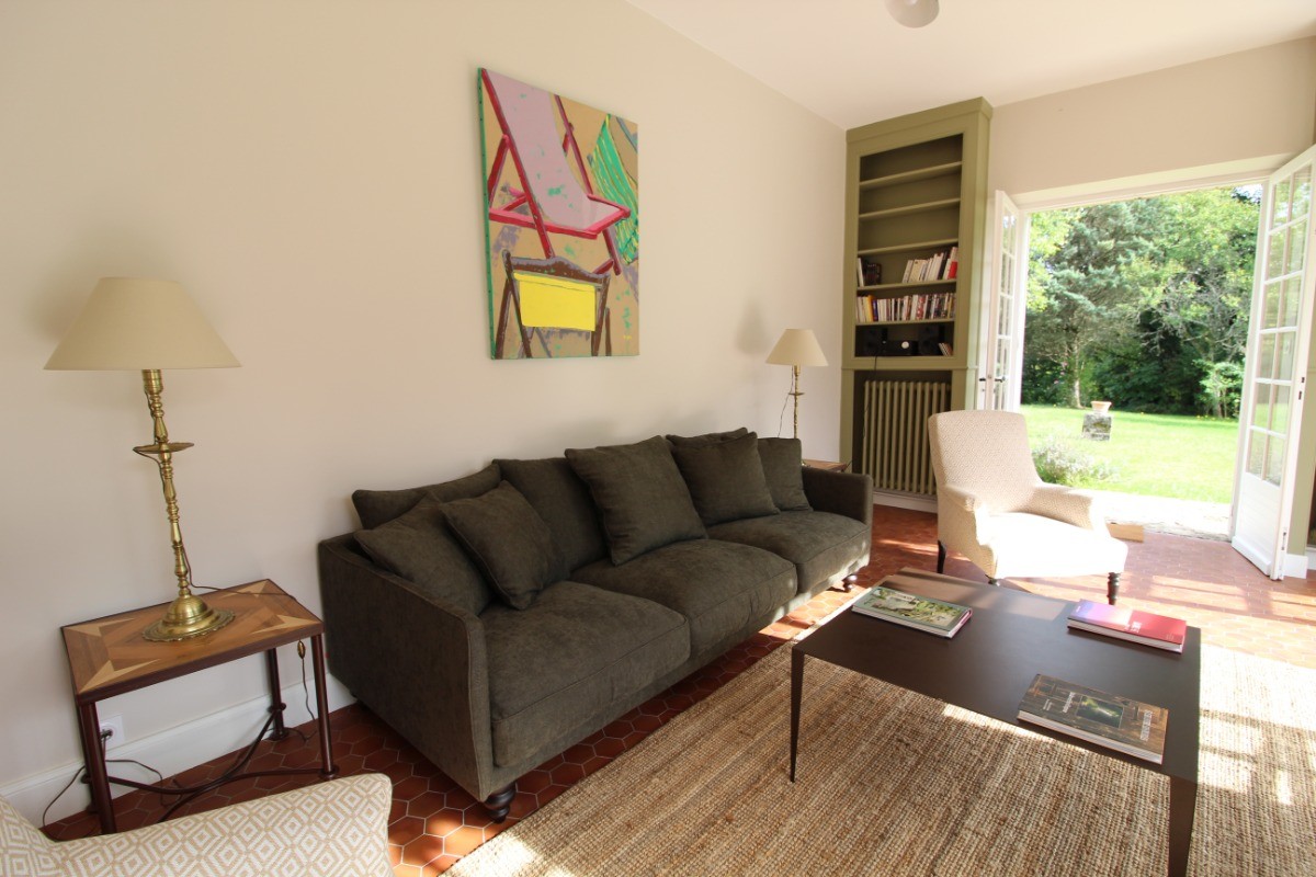 Salon lumineux - Gite la Petite Varenne