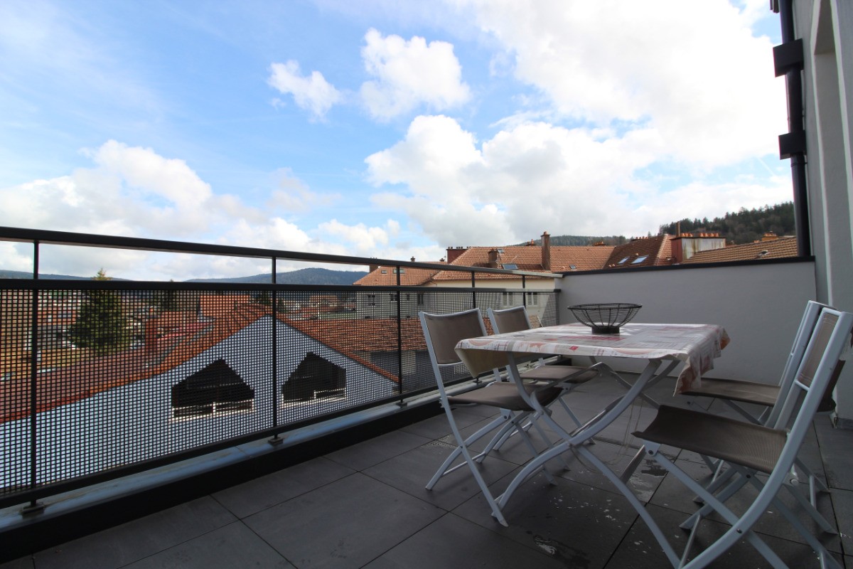 Terrace - Appartement Au Bord du Lac