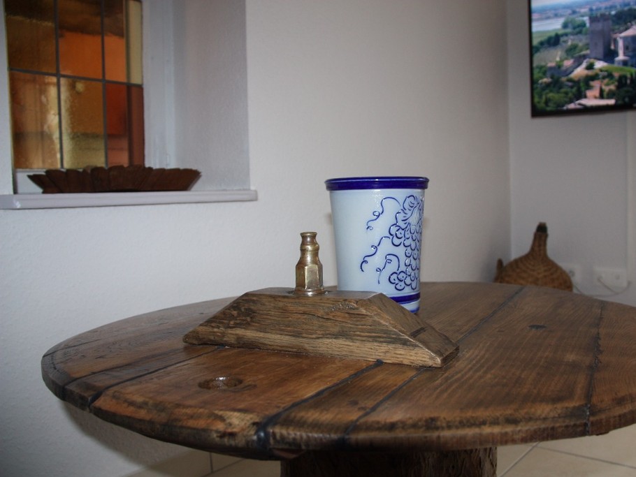 Accessoires tout droit sortis de la cave!