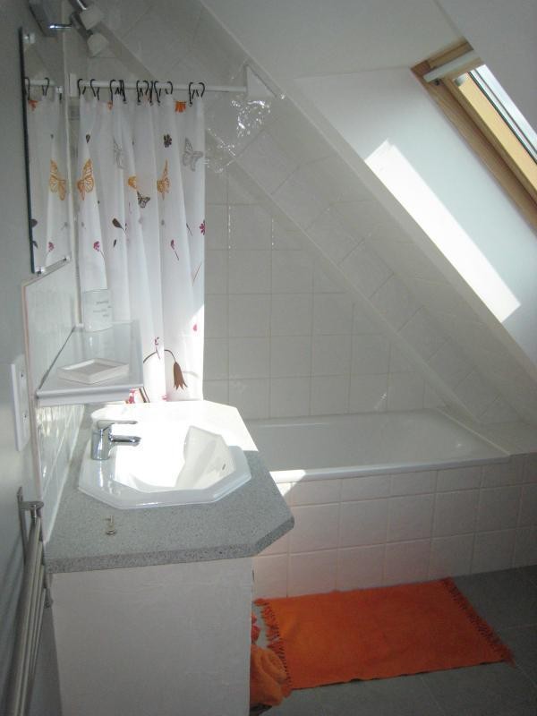 Salle de bains à l'étage