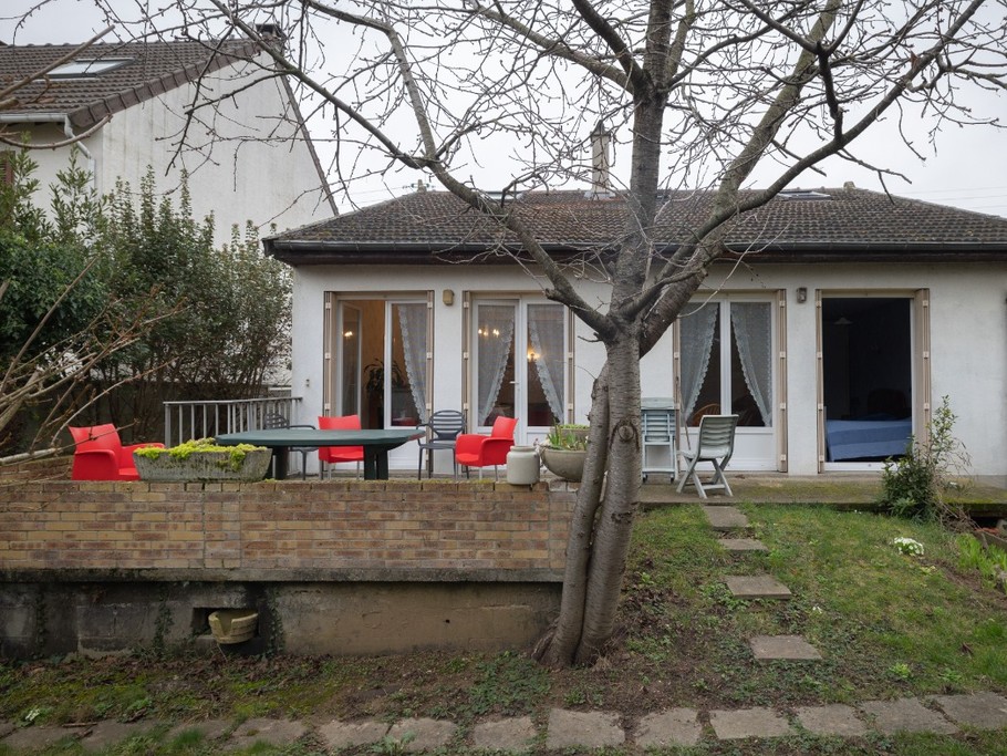 terrasse sur jardin clos