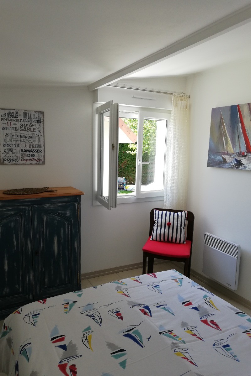 Chambre lit 120