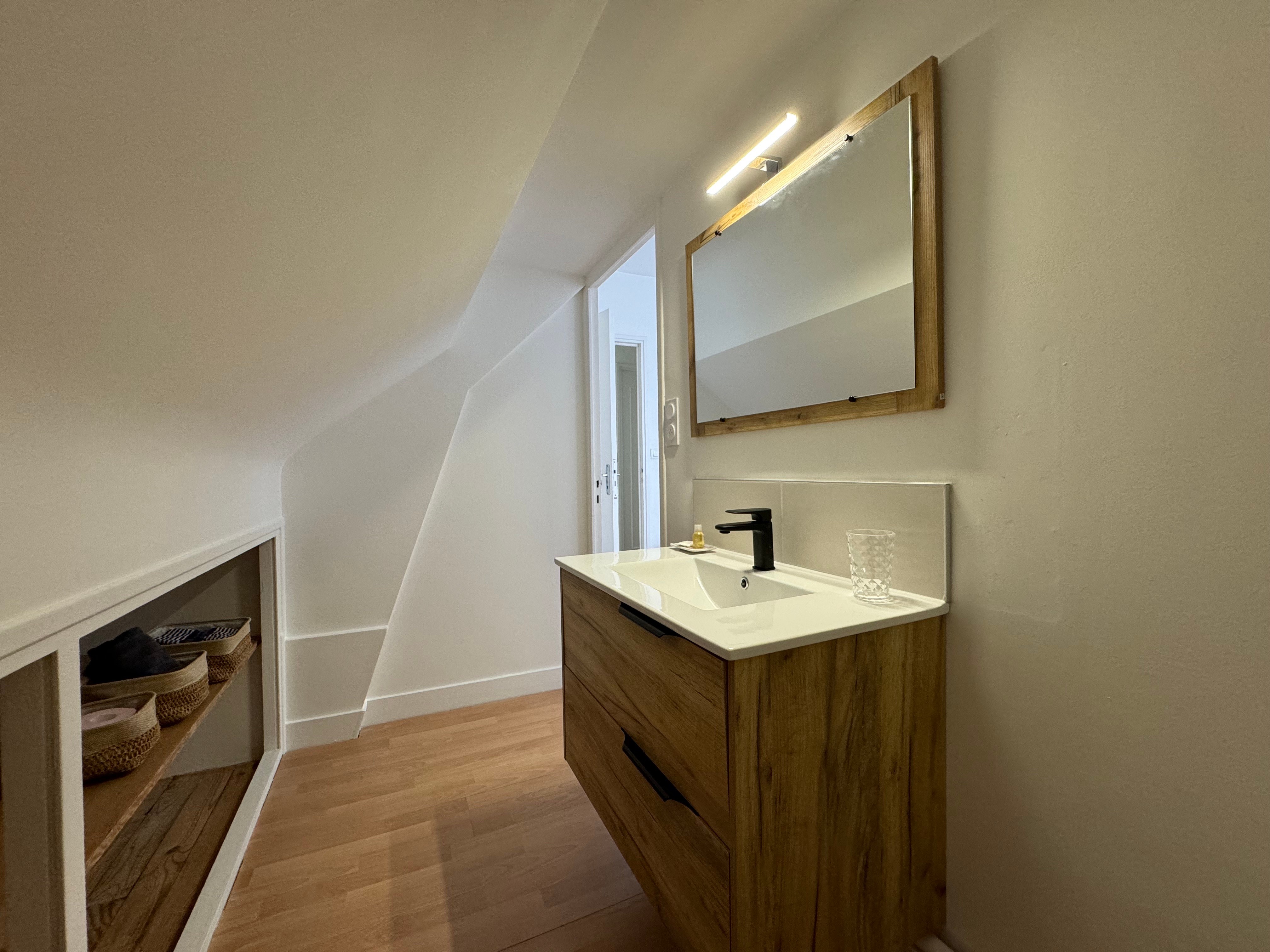 Salle d'eau ch 2