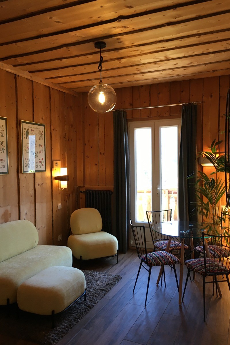 Séjour avec balcon/sud