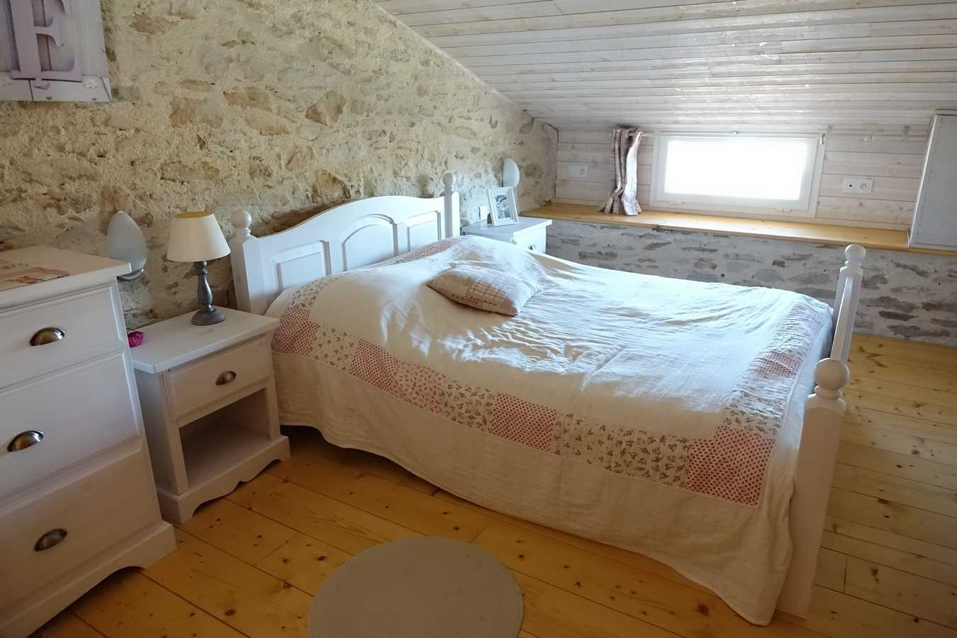 Lit double 2 personnes