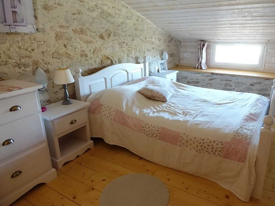 Lit double 2 personnes