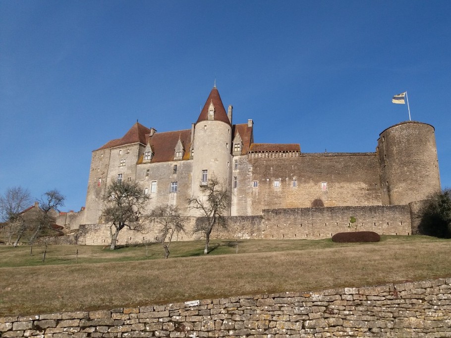 CHATEAUNEUF, village médiéval classé aux plus beaux villages de France.
