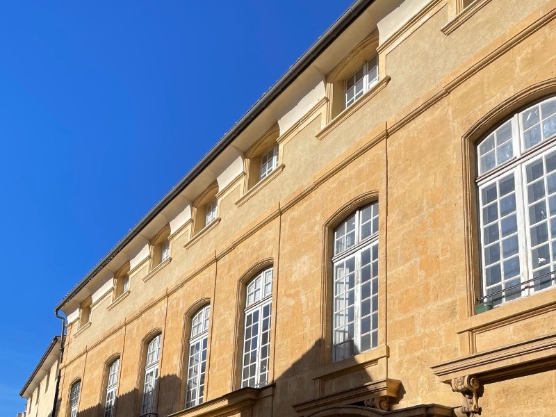 Crédit J Sergent - vue hôtel Dreux-Brézé en hiver