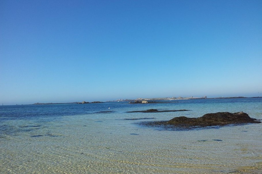 Plage de St Cava à 200 mètres de la location