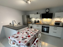 cuisine neuve toute équipée