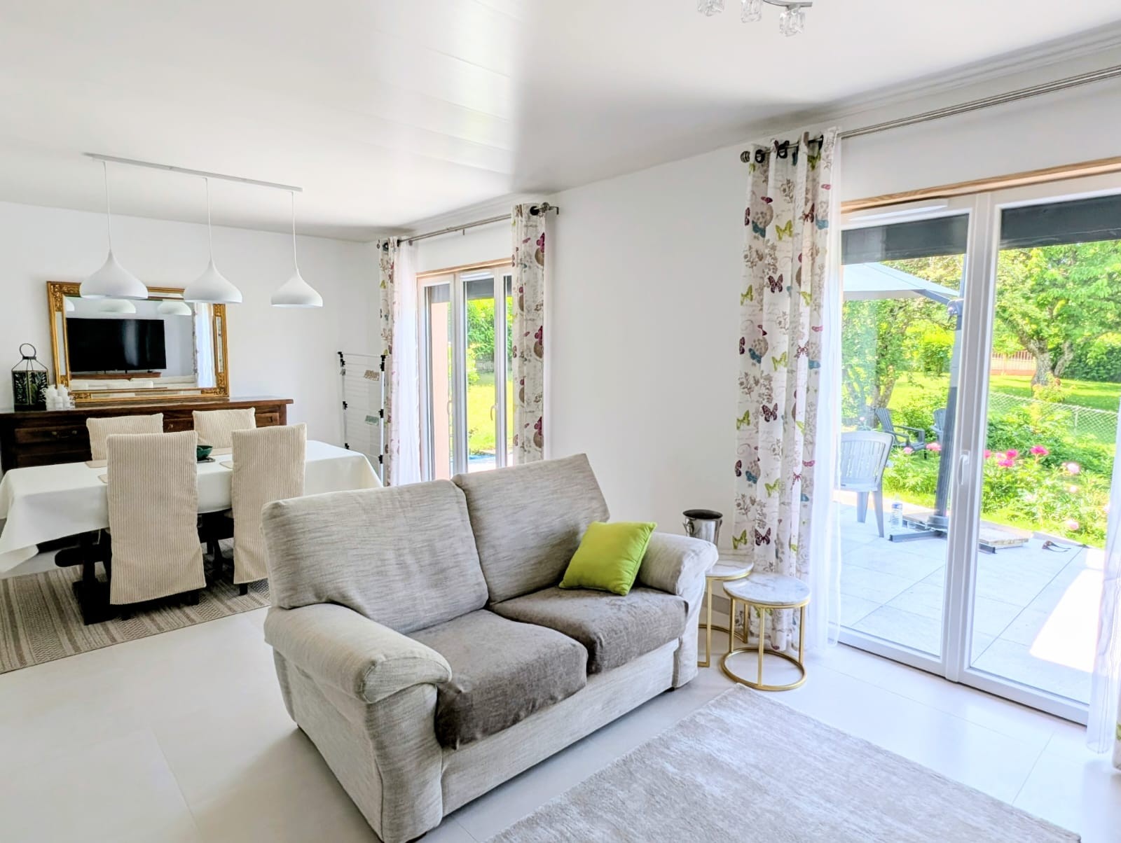 Large south-facing living-dining area