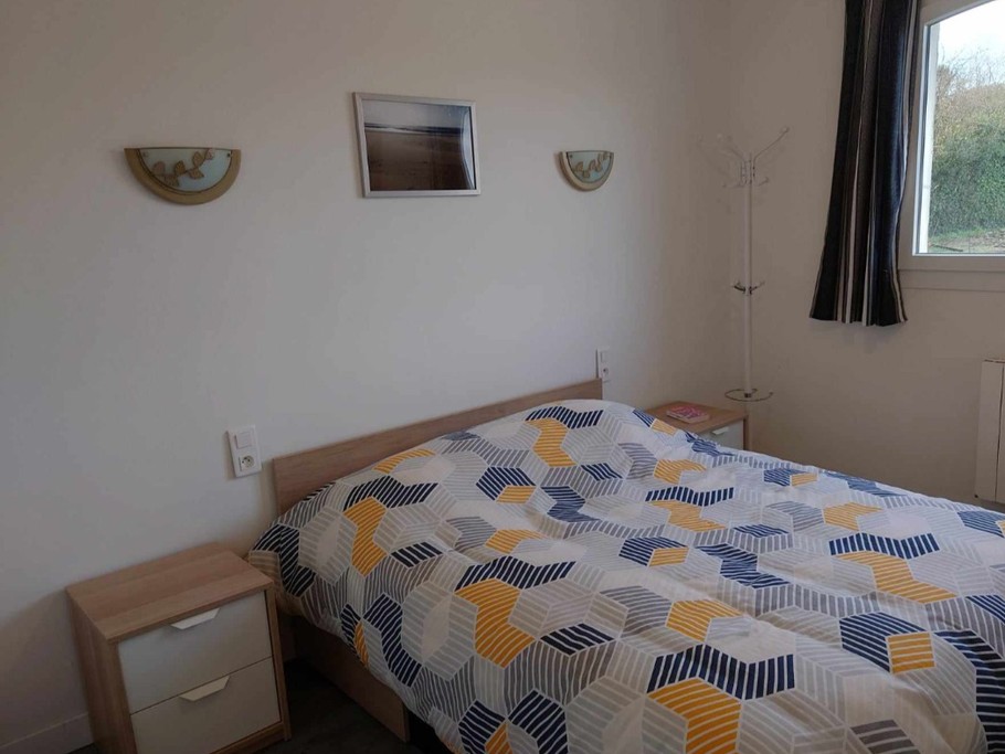 Chambre 2 - lit en 140