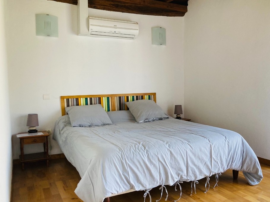 RDC - Chambre donnant sur le jardin